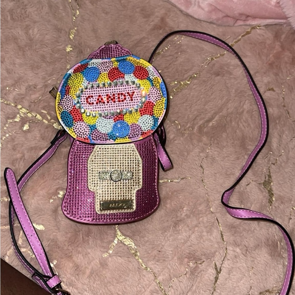 Gumball purse